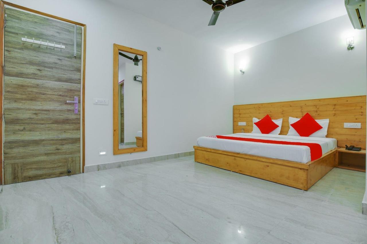 Flagship Hotel City Park Mohali Kültér fotó