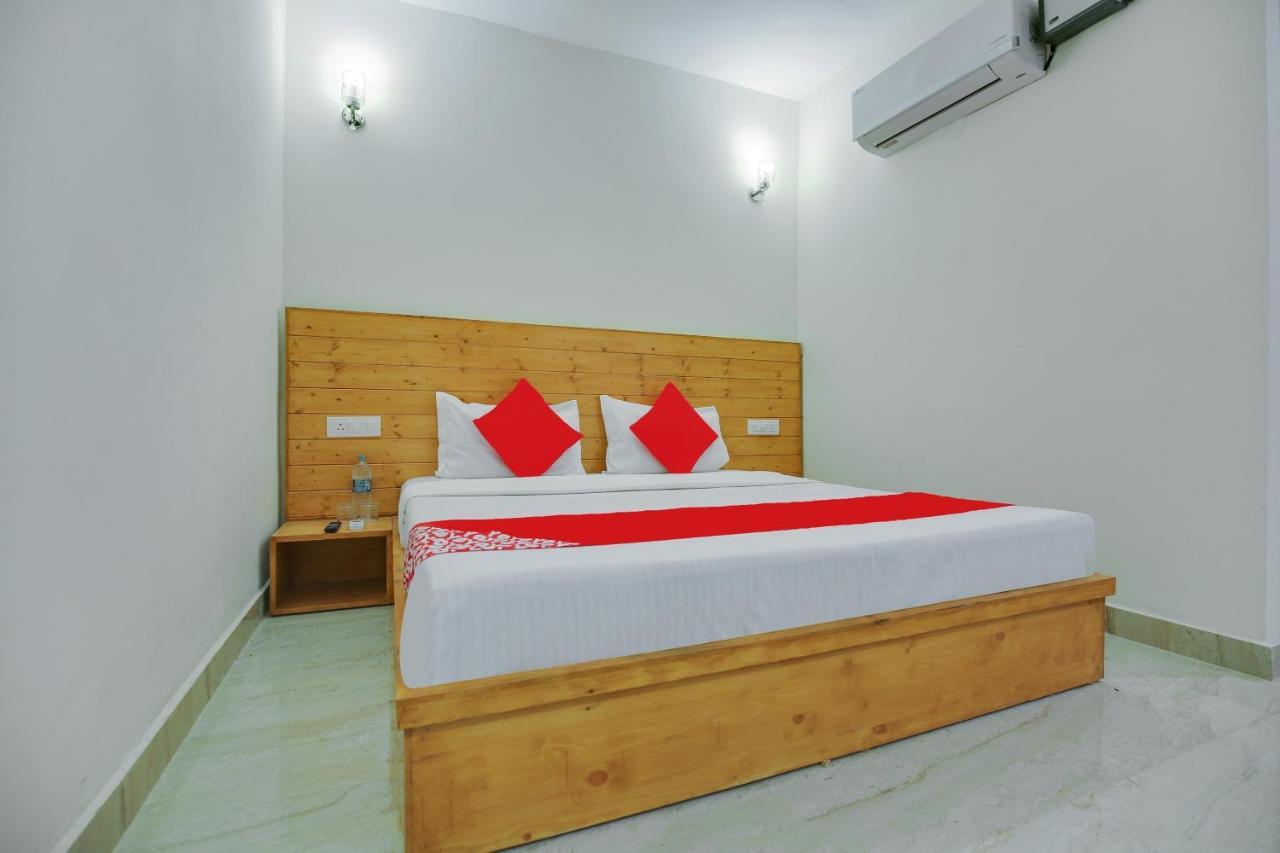 Flagship Hotel City Park Mohali Kültér fotó